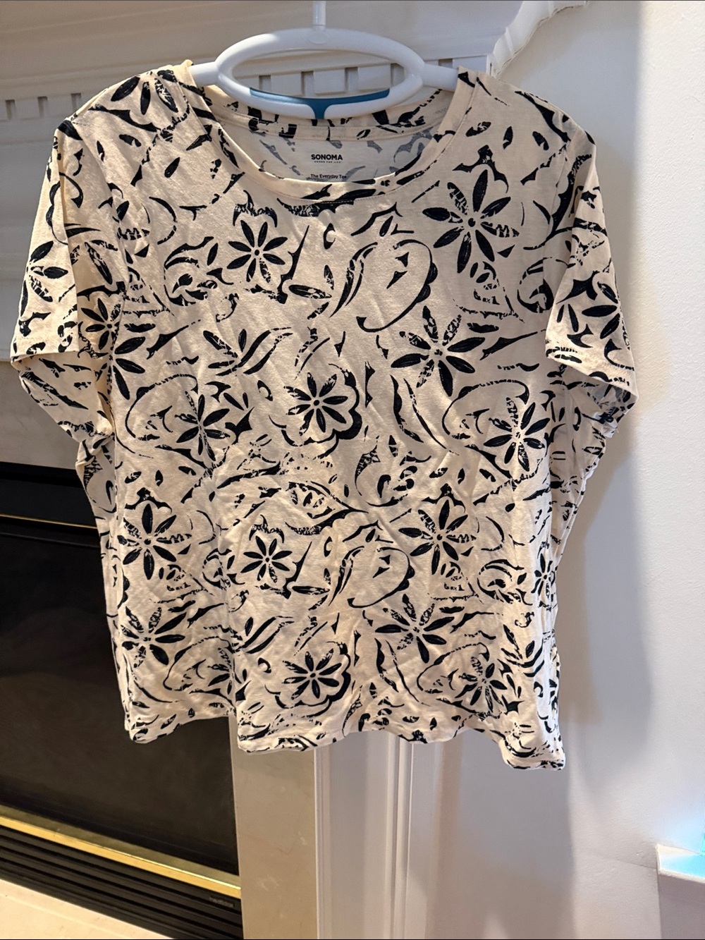 SONOMA Cream Short Sleeve Tee with Black Floral Print
